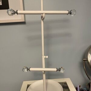 White Jewelry Organizer Stand
